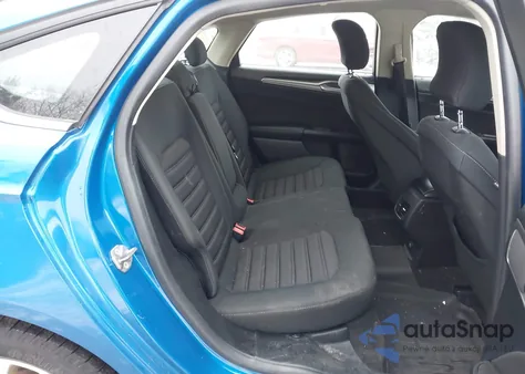 2019 Ford Fusion Hybrid Se from USA, damaged, VIN 3FA6P0LU9KR214658